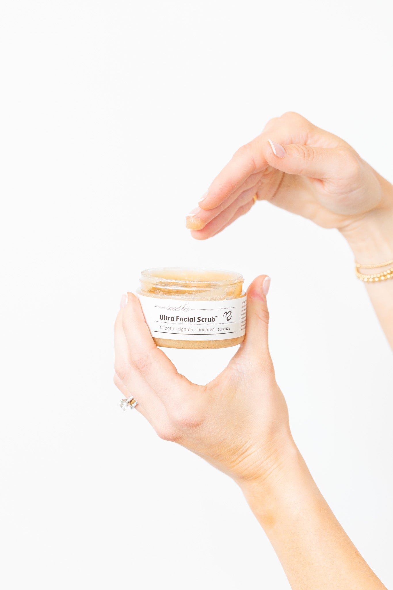Ultra Facial Scrub